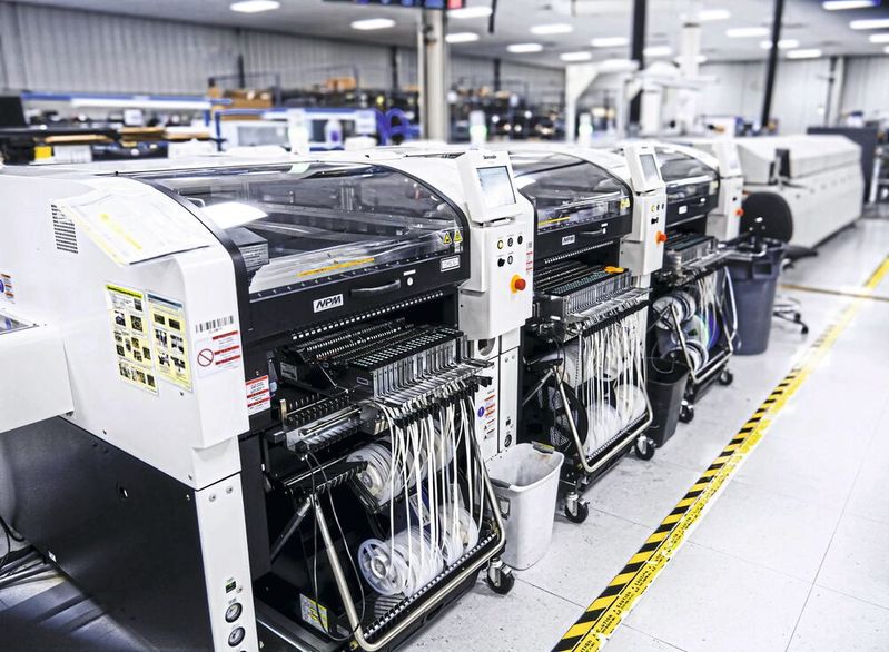 Electronic Manufacturing Services: Das bedeutet heutzutage höchste Kompetenz in der Elektronikproduktion zu zeigen – von der Leiterplattenbestückung mit Pick-and-Place- Automaten zum Setzen von kleinsten Bauteilen auf Platinen über Kabelkonfektionierung bis zum kompletten Systembau inklusive Hard- und Softwareentwicklung. Incap ist einer der größten europäischen Full-Service-Anbieter in Sachen Elektronik.(Bild:  Incap)