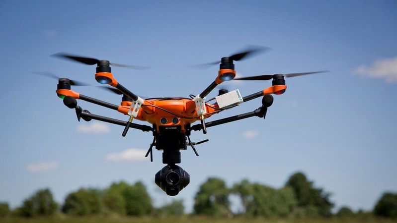 Die Bundesregierung sieht in den unbemannten Fluggeräten großes Potenzial. Sie sollen mehr als nur Pakete ausliefern.(Bild:  Droniq)