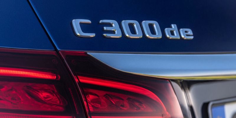 Beim C300de werden E-Motor und Diesel kombiniert. (Daimler)