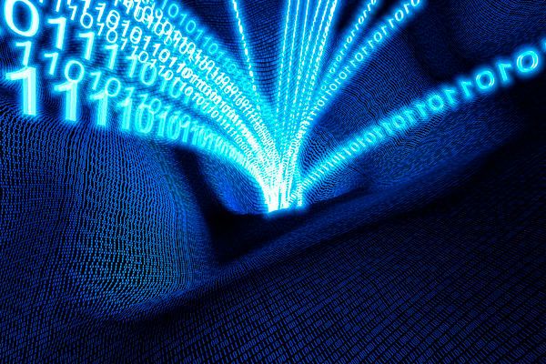 4. Informationsflut: „Alles“ produziert Daten, die sich in einem Informationsberg nach und nach anhäufen. Hier ein Konzept zu finden, die verschiedenen Daten einzuordnen, zu analysieren und zu verbinden, sehen die US-Marktforscher ebenfalls als unter den Top-Ten-Technology-Trends 2016. So sollen fortschrittliche Semantik-Tools wie Graphdatenbanken Ordnung in das Informations-Chaos bringen. (Bild: © Gorgsenegger - Fotolia)