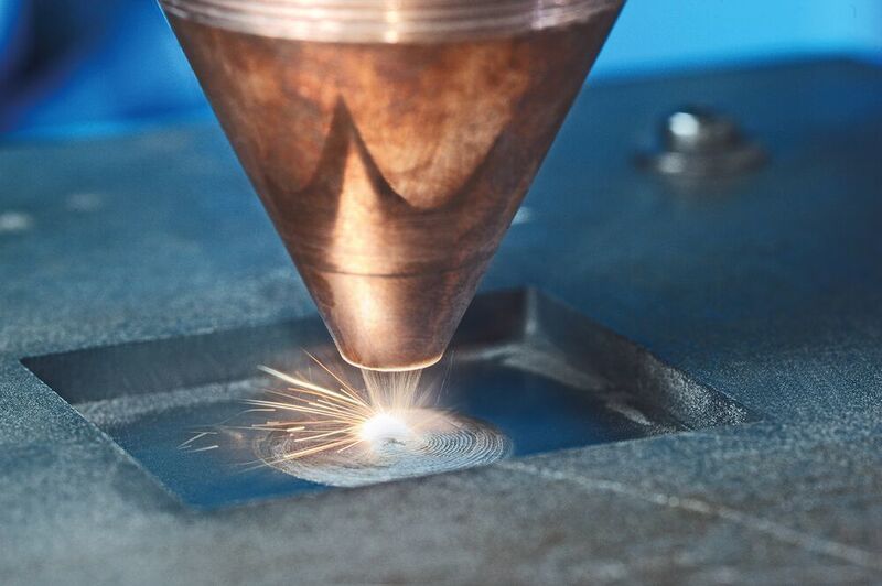 Bei diesem Projekt handelt es sich um eine am Legierung aus Eisen, Nickel und Titan. Beim 3D-Druck der Eisen-Nickel-Titan-Strukturen wurde der Druckprozess nach jeder neu aufgetragenen Schicht kurz unterbrochen, damit sich das Metall auf unter 195 °C abgekühlt.  (Fraunhofer ILT)