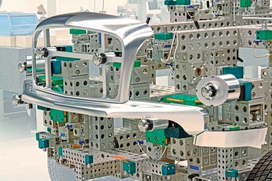 Alufix-Meisterbock mit Cubing-Elementen. Alufix-Meisterbock mit Cubing-Elementen.