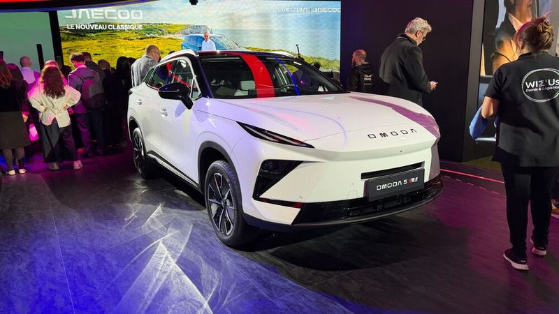 The slightly larger Omoda 5 recently underwent a facelift. (Image:Wehner - VCG)
