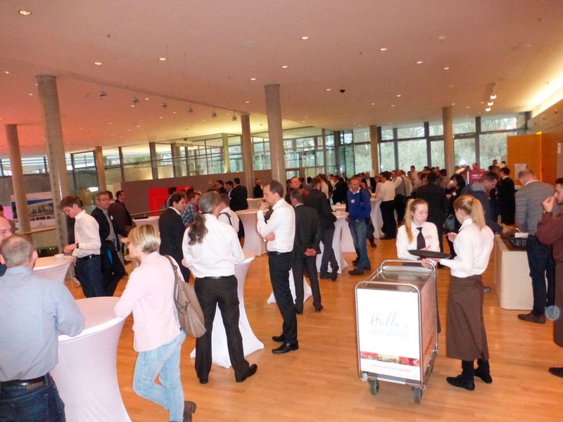 Impressionen des Workshops „3D-Messtechnik in Blechumform-Prozessketten“ von GOM in Hanau. (Finus)