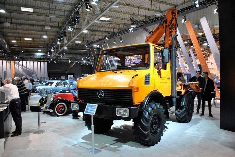 ..., sondern selbst so etwas „Sperriges“ wie einen Unimog. Und ja, auch der ist lange schon Oldtimer und hat einen treuen Fankreis. (Dominsky)