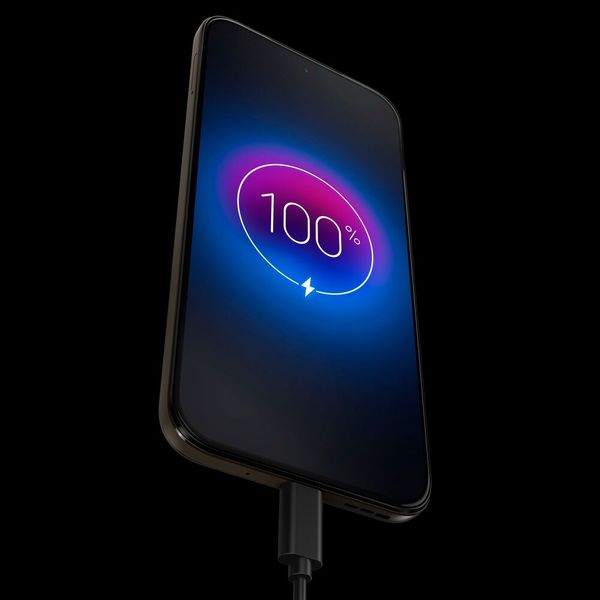 Im Moto g67 steckt ein 5200 mAh starker Akku, der schnelles Laden mit 30 W erlaubt. (Bild: Motorola)