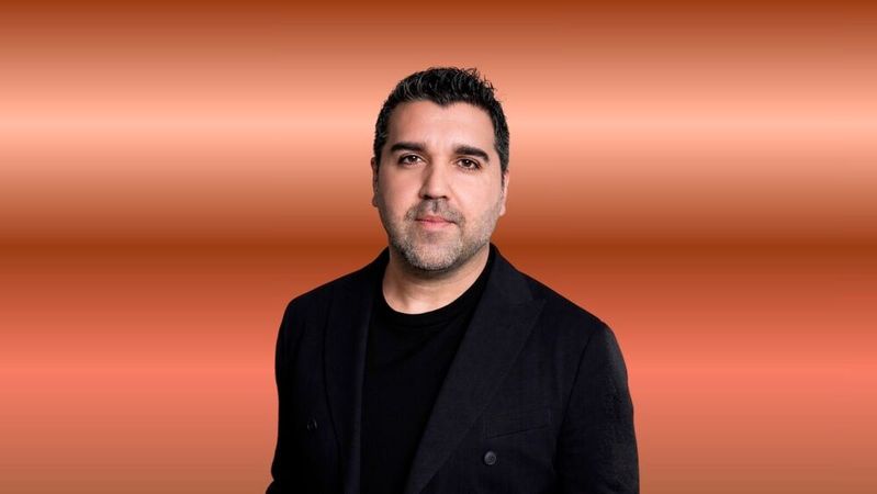 Logitech hat Yalcin Yilmaz zum neuen Chief Commercial Officer ernannt.(Bild:  Logitech, bearbeitet mit Canva)