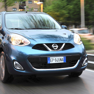 Nissan Ruft Zahlreiche Modelle Zur Uberprufung