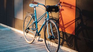 Velotton verspricht, aus einem gewöhnlichen Fahrrad mit nur wenigen Handgriffen ein E-Bike machen zu können. (Bild: Velotton)