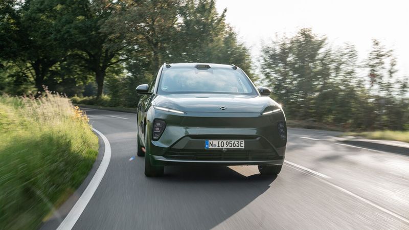 Nio bringt ein Fünf-Meter-SUV mit sechs Sitzen nach Deutschland. (Bild: Nio)