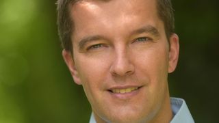 Dr. Torsten Frosch ist mit dem „Bunsen-Kirchhoff-Preis für analytische Spektroskopie 2016“ ausgezeichnet worden. (Jan-Peter Kasper/FSU)