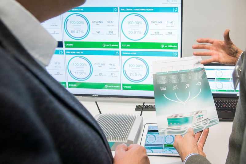 Der Kongress und die Tischmesse im Foyer boten einen angenehmen Rahmen für Gespräche und das Networking. (Thomas Entzeroth)