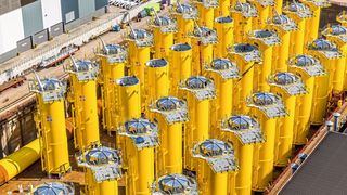 Unter anderem produziert Smulders Übergangsstücke für Offshore-Windturbinen, wie beispielsweise die 150 Fundamente für die niederländische Offshore-Windfarm Gemini.  (Bild: Smulders)