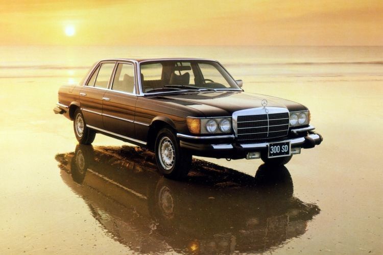 Mit dem ausschließlich für den US-Markt konzipierten 300SD drückte Daimler den schon damals in den Staaten gesetzlich vorgeschriebenen Flottenverbrauch. (Foto: Daimler)