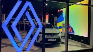 Renault hat im Geschäftsjahr 2024 seinen Umsatz deutlich steigern können, aber wegen Sondereffekten wenig verdient. (Bild: Renault)