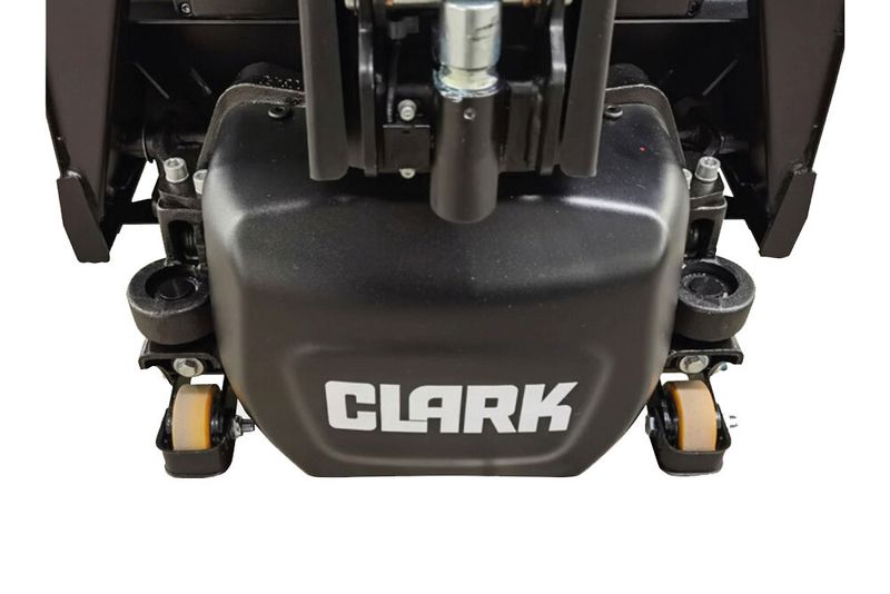 Blick auf die optionalen Seitenstützrollen für den Clark-Niederhubwagen Lwio15. Sie verhindern ein Kippen des Fahrzeugs und sorgen für ein stabiles und sicheres Verhalten auch bei Kurvenfahrt. (Bild: Clark Europe)