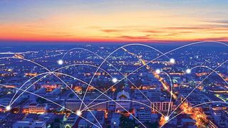 Digitale Technologien haben das Potenzial, unser tägliches Leben und unsere Städte nachhaltig zu verändern und zu verbessern. Das gilt nicht nur für Metropolen oder große Städte, sondern auch für kleine Gemeinden. (© paisan1leo - stock.adobe.com)