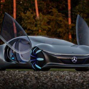 … sie erinnern an die Flügel einer Libelle.(Bild:  Daimler)