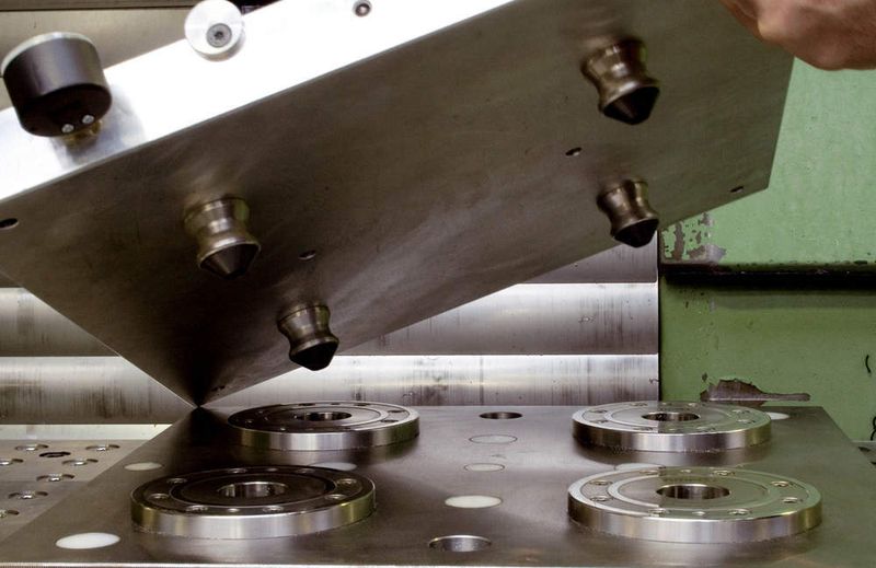 Das Vakuum-Spannsystem lässt sich zusammen mit dem Nullpunktspannsystem Zero-Point von AMF für noch rationelleres Wechseln der Platte kombinieren. Bild: AMF (Archiv: Vogel Business Media)
