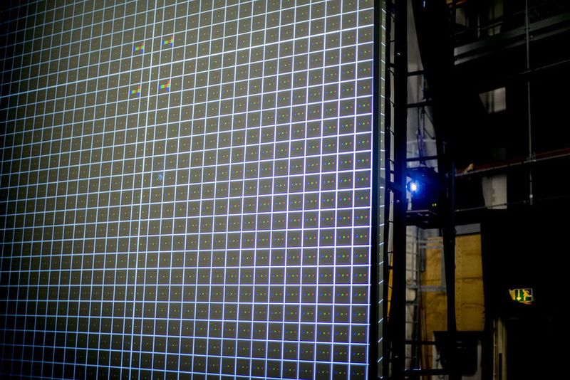 Der 3D-HDD-Projektor im Testaufbau (Bild: ACE)