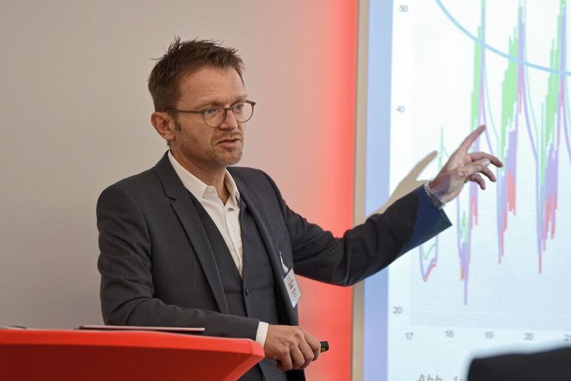 Franz Braun Geschäftsführer von Bilfinger Digital Next leitet das neue das Kompetenzzentrum für Digitalisierung und ist einer der Hauptredner auf dem Smart Process Manufacturing Kongress. (PROCESS)