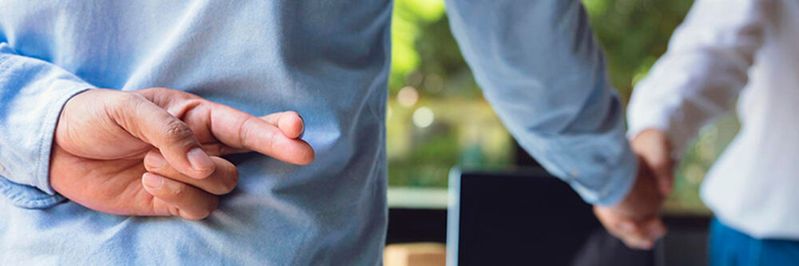 Viele Firmen glauben, die meisten Risiken für ihre Daten würden von außen drohen. In Wahrheit ist jedoch das eigene Personal deutlich gefährlicher.(Bild:  stock.adobe.com © Pcess609)