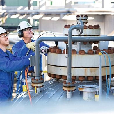 Bilfinger ist auch in der Instandhaltungsbranche erfolgreich – zum Beispiel in den Branchen Chemie und Petrochemie. Konjunkturelle Herausforderungen erhöhen die Nachfrage nach einer Predictive Maintenance. (Bild: Quelle: Bilfinger)