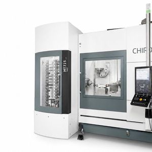 The MT 715 two+ in live operation. In addition to milling and turning, it features five additional integrated technologies for the complete machining of complex workpieces.(Source:  Chiron)