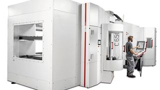 Das HS flex heavy mit zwei Speichermodulen adaptiert an ein 5-Achs- Bearbeitungszentrum C 650. (Hermle)