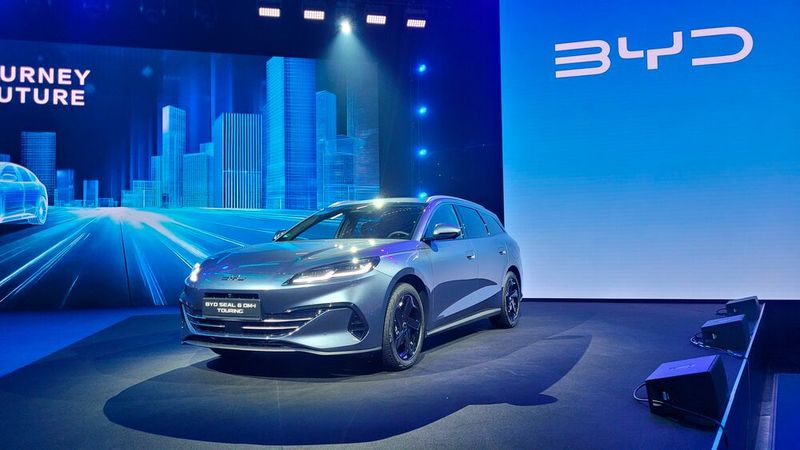 Mit dem Seal 6 DM-i Touring will BYD vor allem Gewerbekunden ansprechen. (Bild: Wehner - VCG)