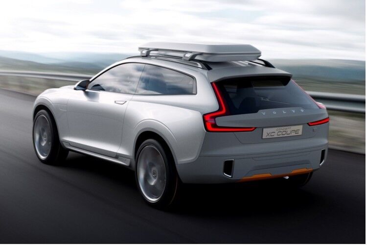 Allerdings zeigt die Detroit-Studie auch bereits Elemente des Luxus-SUV XC90, das Ende des Jahres präsentiert und Anfang 2015 eingeführt wird. (Foto: Volvo)
