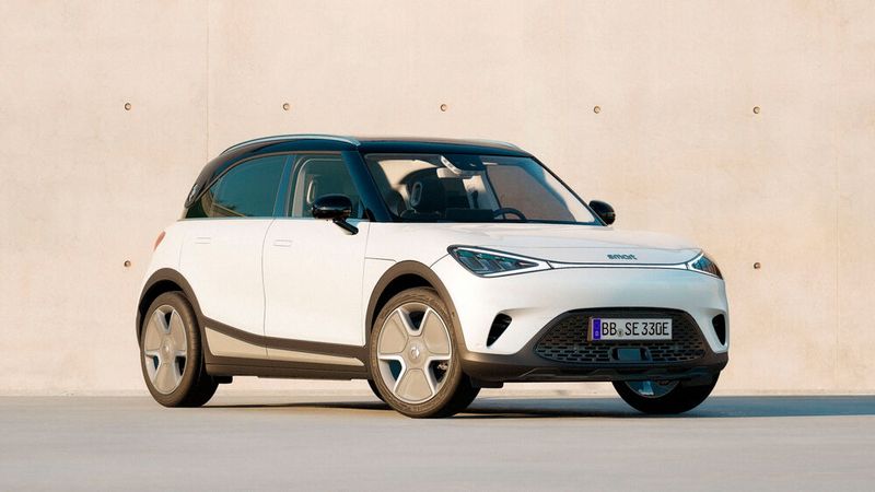 Smart führt ein neues Basismodell ein, das 5.000 Euro billiger ist als das bisherige „Pro+“-Einstiegsmodell.(Bild:  Smart)