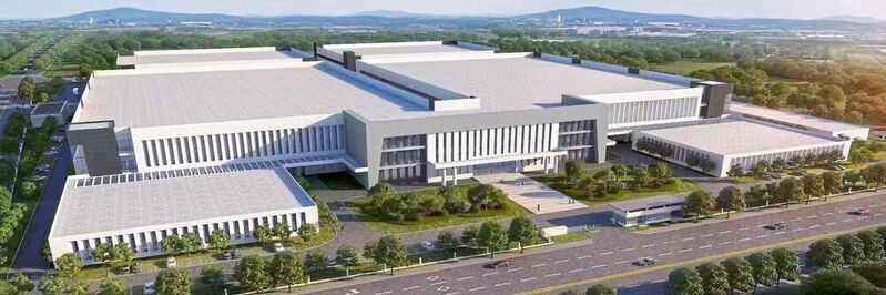 Ende 2023 wird die LED-Fabrik in der chinesischen Stadt Jiujian die Produktion aufnehmen. Die Fabrik hat eine Fläche von 200.000 Quadratmetern und ist ein Joint Venture mit einem chinesischen Partner.