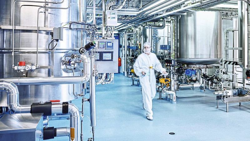 Weil die Prozesstechnik immer komplexer wird, wünschen sich Betreiber Pumpenlösungen und Anlagenmodule ohne zeitintensive Schnittstellenarbeit oder SCADA-Programmierung. (Bild: Wago)