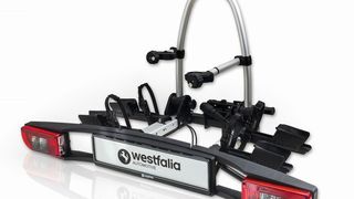 Eloxierte Aluminiumprofile und pulverbeschichtete Stahlteile prägen die Optik eines neuen Trägers von Westfalia. (Foto: Werbestudio Zeidler)