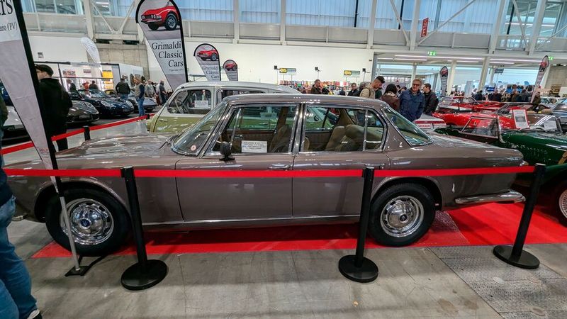 Da dann doch vielleicht lieber einen wunderschönen Maserati Quattroporto von 1968 mit V8-Motor für „nur“ 85.000 Euro? (Bild: Dominsky )