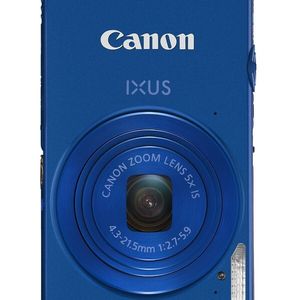 Die Ixus 240 HS beherbergt ein 24-mm-Ultraweitwinkelobjektiv mit fünffach optischem Zoom.