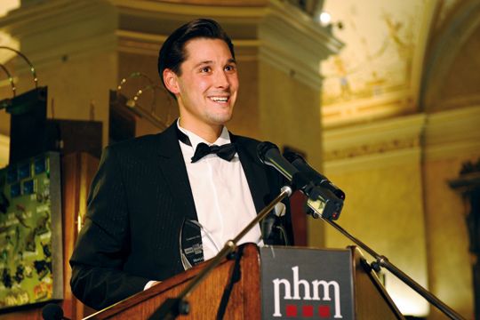 Marcel Seyer freute sich riesig über die Auszeichnung und bedankte sich bei der Jury und seiner Partnerin Caroline. (Archiv: Vogel Business Media)