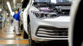 Die Produktion des VW Golf 8 läuft nicht so schnell wie sie könnte. (Bild: Volkswagen AG)