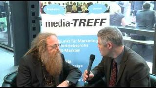 Ossi Urchs zu den Entwicklungsmöglichkeiten von Augmented Reality (YouTubePlayer_23405_mediaTREFF)