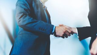 GlobalFoundries and Renesas strengthen their collaboration to support U.S.-based semiconductor production and supply chain resilience. (Source: © ronstik - stock.adobe.com)