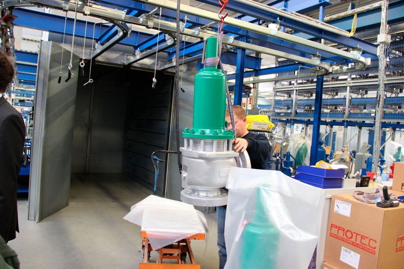 Werksführung bei der Leser GmbH & Co. KG in Hohenwestedt im Rahmen der Nortec-Pressetour. (Bild: Horn)