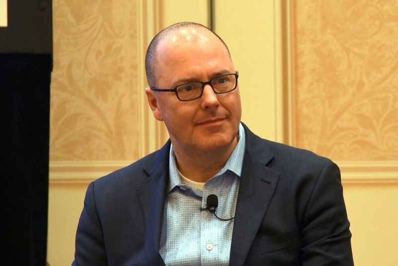 Greg Fallon, Vice President of Simulation: „Mit Autodesk Generative Design können Anwender Hunderte von möglichen Lösungen für ein Designproblem generieren und die Varianten ausloten – einschließlich Lösungen, an die sie selbst nie gedacht hätten.“ (Stefanie Michel)