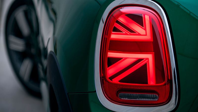 Im September wurden in Großbritannien gut 34 Prozent weniger Fahrzeuge neu registriert als im Vorjahresmonat.