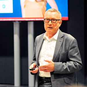 (Zietz/»kfz-betrieb«)