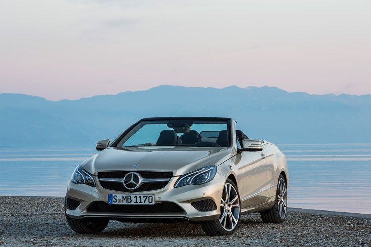 An der Front gibt es nun einteilige Scheinwerfer-Einheiten. (Foto: Mercedes)