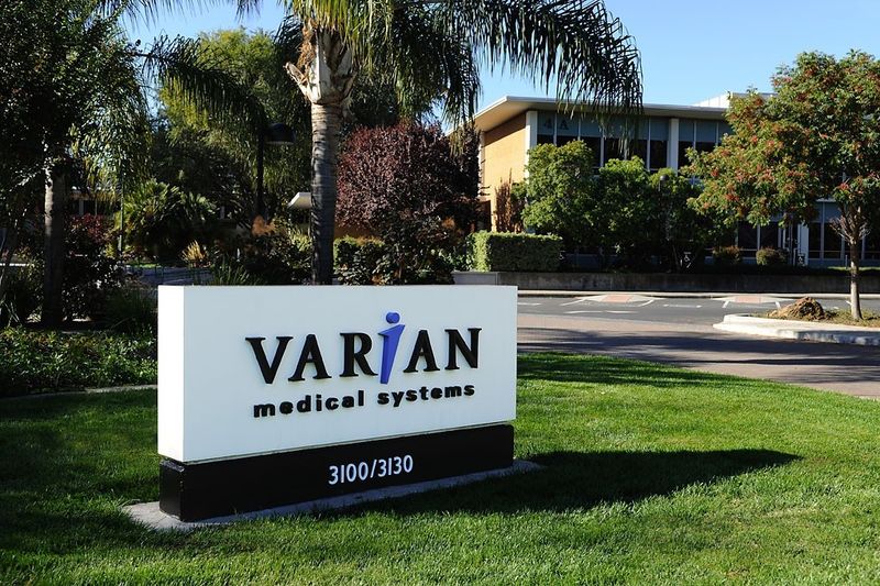 Im Rahmen einer öffentlichen Übernahme erwarb Varian im April 2015 die Mehrheit am Bremer Bildbearbeitungsspezialisten Mevis Medical.  (Varian Medical Systems, Inc)