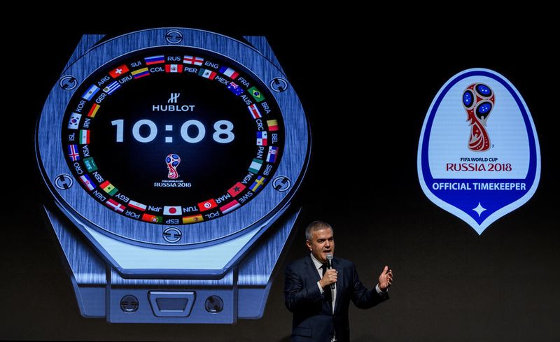 Ricardo Guadalupe, CEO von Hublot, stellt die „Big Bang Referee 2018 FIFA World Cup Russia“ vor. (Hublot)