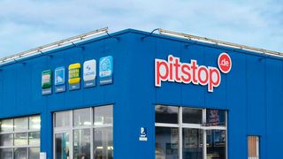 Aktuell betreibt Pitstop deutschlandweit 317 Filialen. (Bild: Pitstop)