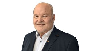 Albert Vetterl, Präsident und Landesinnungsmeister des Kraftfahrzeuggewerbes Bayern, schätzt das für den Kfz-Handel maßgeschneiderte Angebot der Bank11. (Bild: Kfz-Gewerbe Bayern)